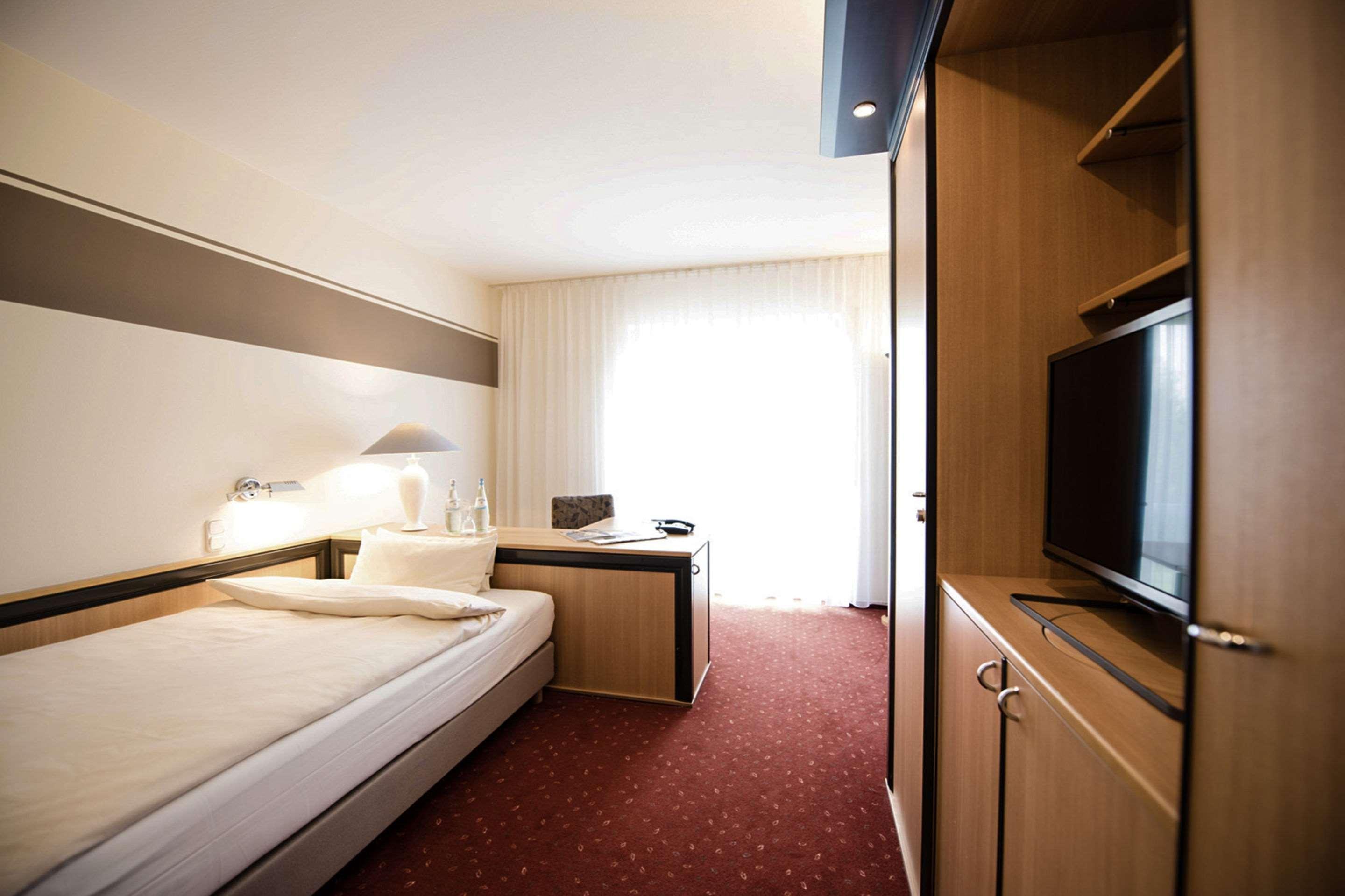Comfort Hotel Ulm/ブラウシュタイン エクステリア 写真