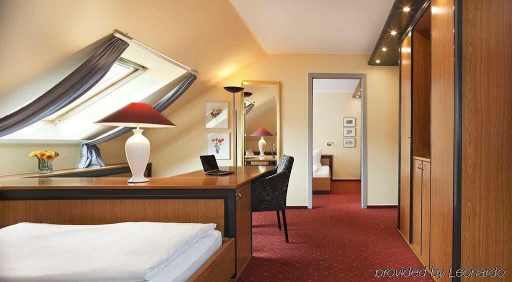 Comfort Hotel Ulm/ブラウシュタイン エクステリア 写真